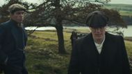 Scene from S3E3 | Image via Netflix